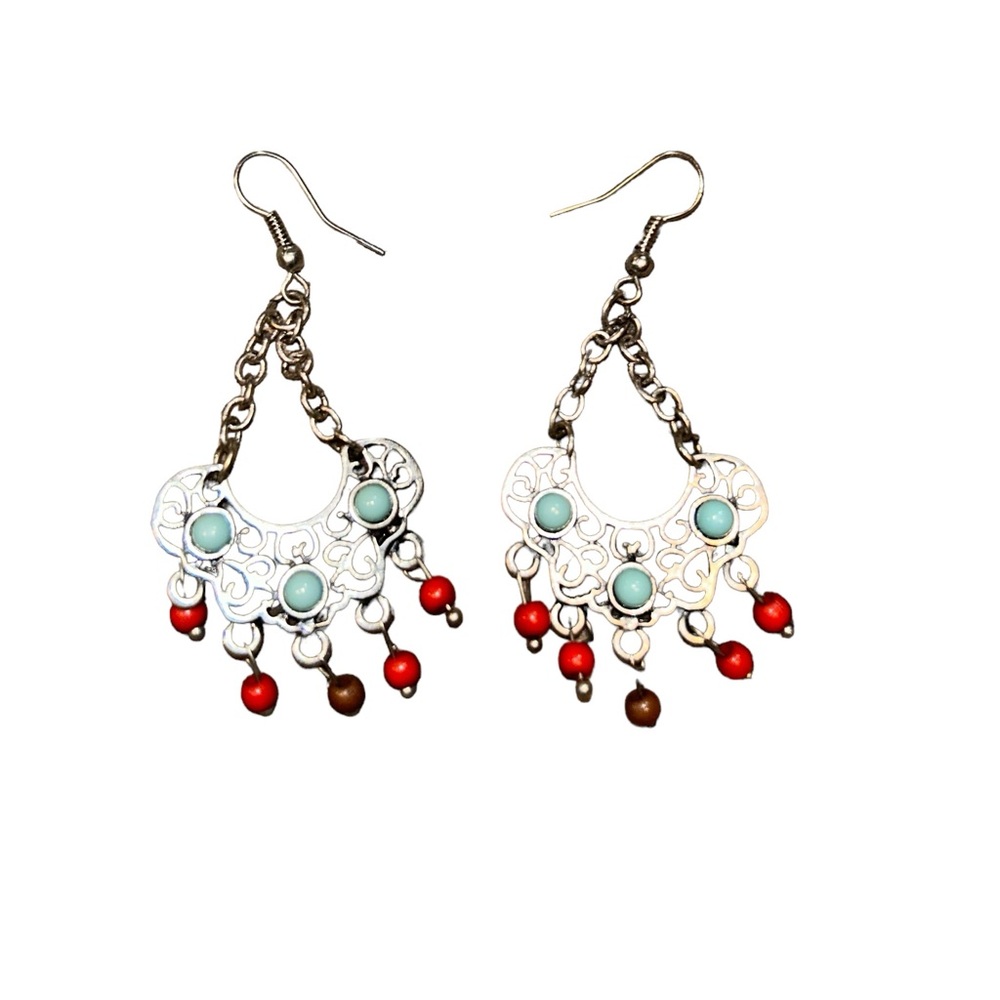 The cutest chandelier earrings!